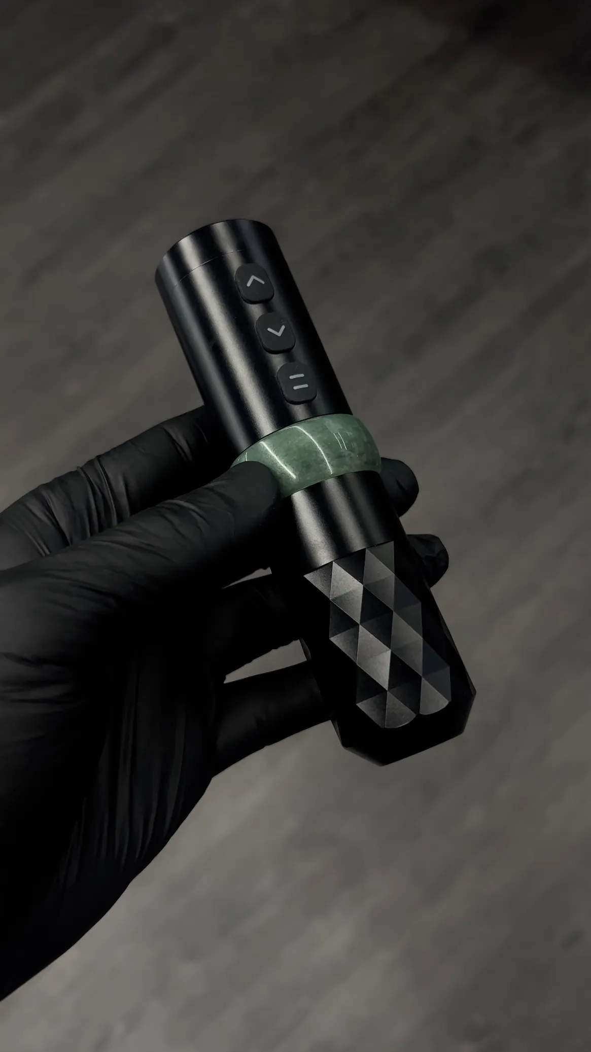 JADE GREEN AVENTURINE (in stock) - Image 2